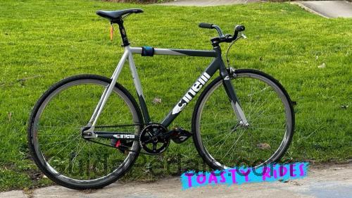 Cinelli Mash Bolt scheda tecnica e recensioni